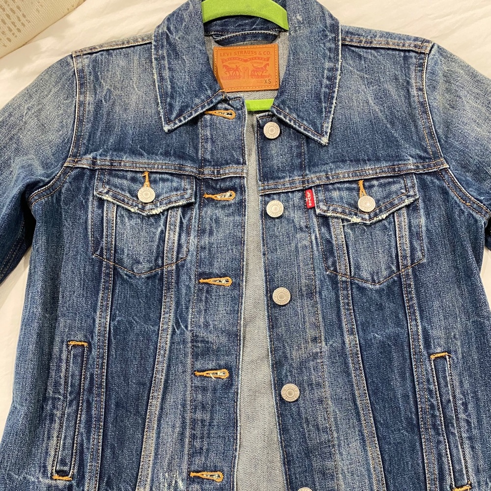 Levi’s Jacket - Picture 7 of 7